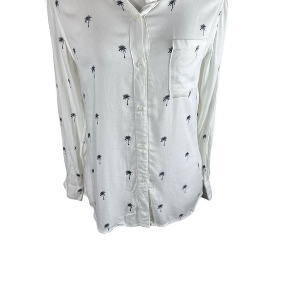 Rails Charli Palm Tree Print Button Up Blouse - Picture 4 of 10